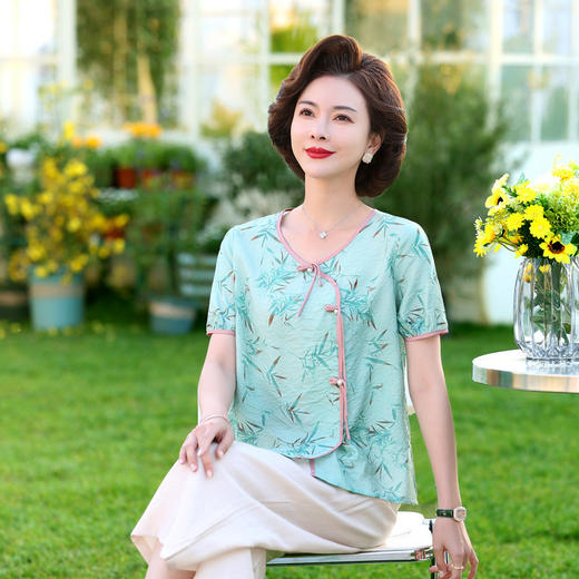 ML033-2335中老年人夏装新款碎花上衣女妈妈短袖套装妈妈上衣服太太T恤婆婆 商品图3