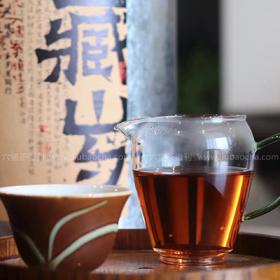约2000年 药香粗叶老茶 适合煮饮 平和甘甜（250g~600g）六堡聚私房茶