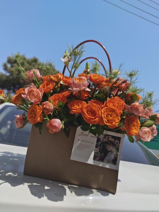 手拎兜版橙色芭比（拼团） 商品图1