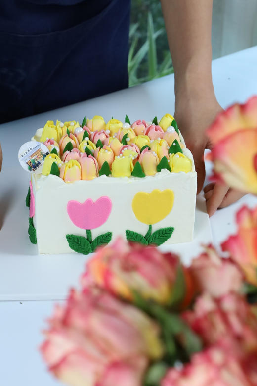 母亲节--以郁金香之名（长14×宽9×高7cm）（适合3-4人） 商品图2