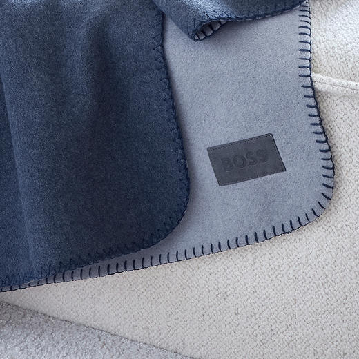 HBKD-005  靠垫家居毯两件套（灰蓝) 商品图4