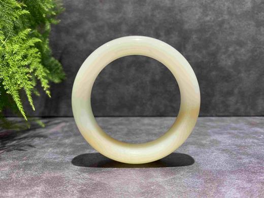 【御珠宫坊】糖羊脂白玉手镯57.3mm 商品图2