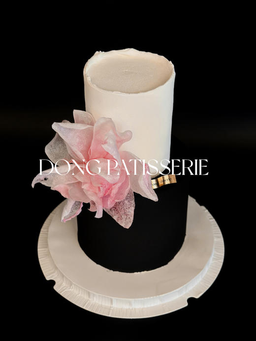 INS复古 繁花 · 奶油霜蛋糕（花朵为手工糯米纸制作） 商品图0