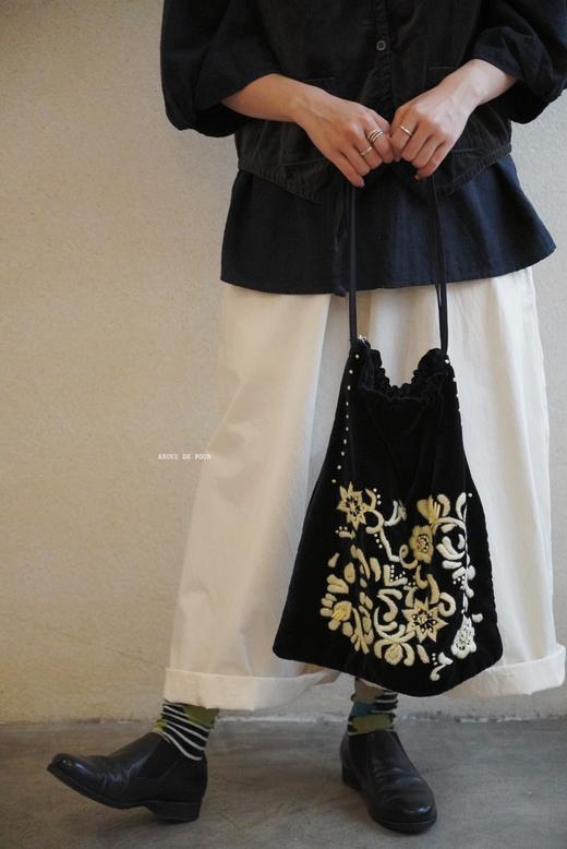 Khadi &Co 两色手工包包 商品图1