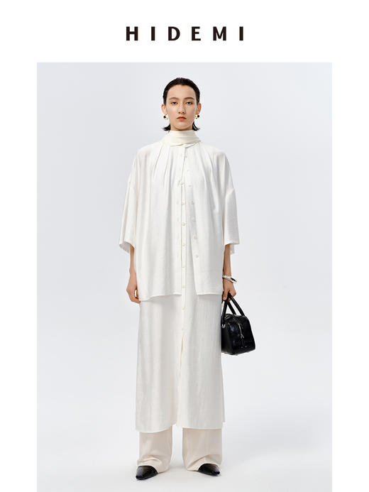HIDEMI 水洗廓形极简褶皱微伞状多粒扣上衣 商品图0