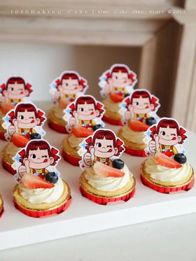 「不二家女孩·主题cupcake·12个装/盒」北海道配方有内馅·100%动物奶油（提前3天预订）