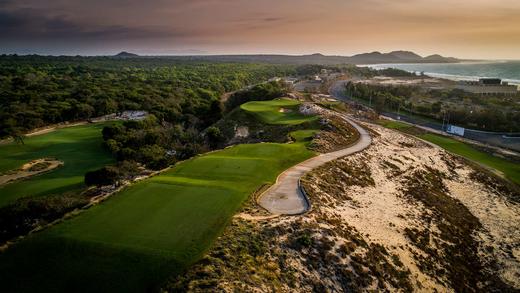 越南胡志明（西贡周边）河川断崖球场THE BLUFFS HO TRAM STRIP 商品图2