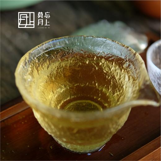 春茶季2023弯弓春分茶大树  100g饼  送花瓣纸袋  紧压茶 商品图4