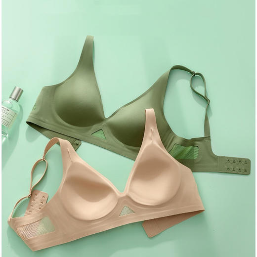 【反重力无痕聚拢】果冻条深V性感文胸 无痕聚拢内衣 防下垂 收副乳 舒适显胸小 无钢圈软支撑 睡眠文胸女 商品图2