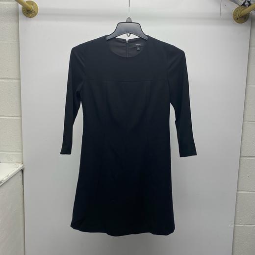 THEORY/希尔瑞  女士纯色正肩修身圆领中袖连衣裙 商品图0