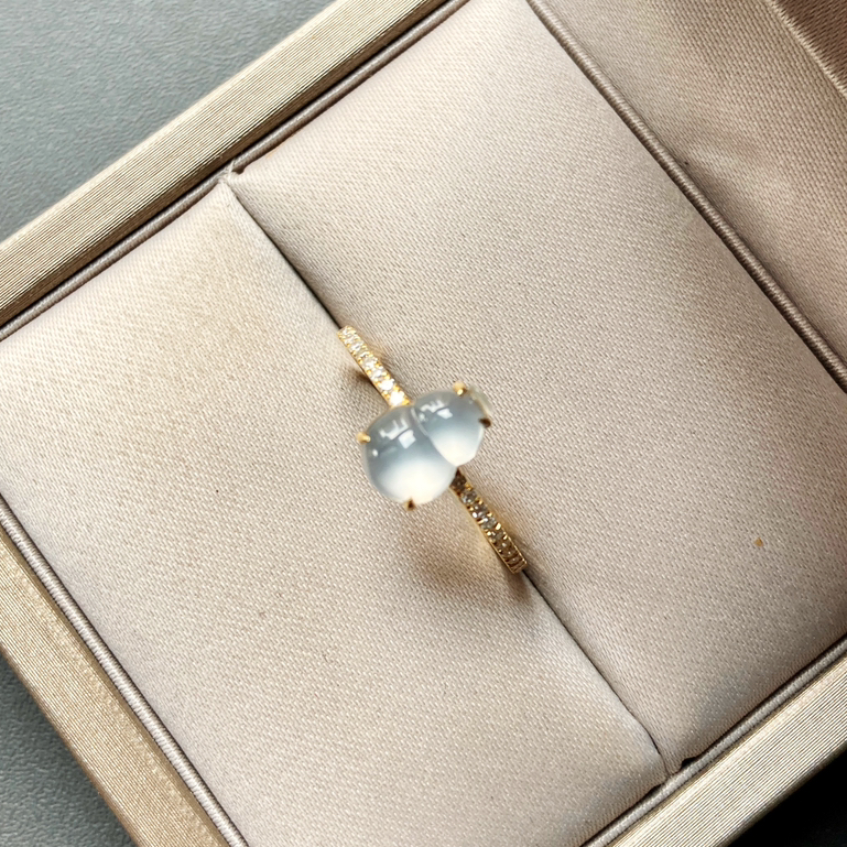 高冰种翡翠葫芦戒指18k黄金钻石镶嵌