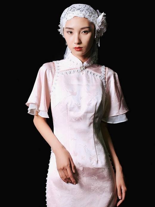 荷言HEYEN 小雅 复古新娘珍珠细闪蕾丝手工旗袍高级定制 商品图0