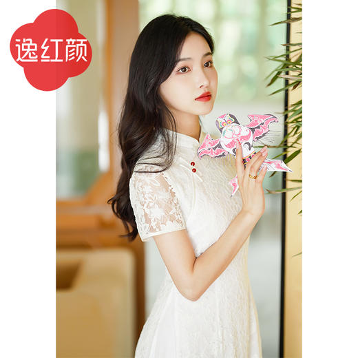 逸红颜楚然2025年夏季新款奥黛裙花边连衣裙女改良旗袍短袖圆领 商品图3