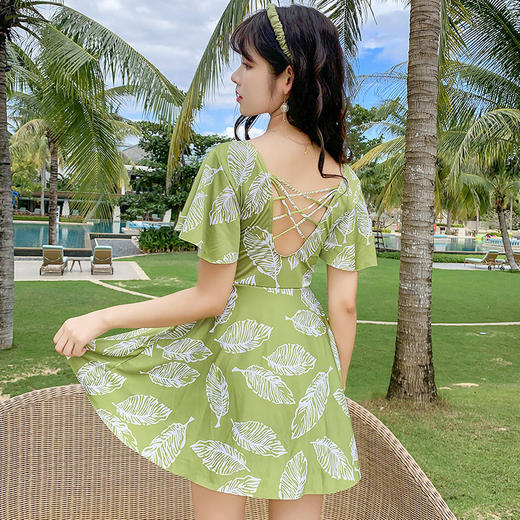 【遮肚显瘦❗️新款温泉泳衣】连体ins小香风，让你在游泳时，不仅安全又时尚❗️女款保守游泳衣女式性感温泉泳装 商品图4