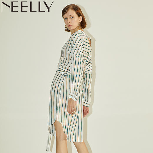 NEELLY/纳俪2018商场同款春衬衫裙娃娃领衬衫连衣裙N51803AY155 商品图2
