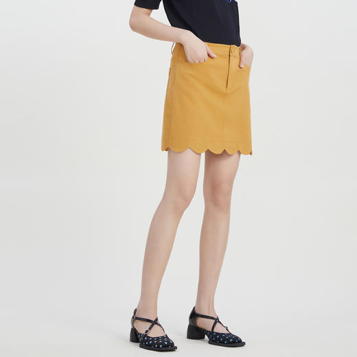 谜底时尚包臀裙2023夏新款纯色修身短款波浪裙边半身裙232MB0692 商品图1