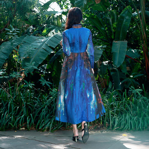  洱海泪印花连衣裙 |时尚高颜值款式 | 现货加急发 商品图2