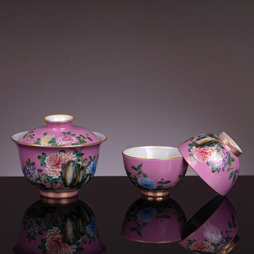 粉彩描金宫粉地花卉纹一盖碗两杯 商品图1