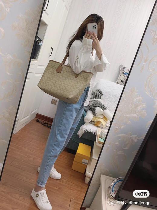 coach经典老花托特 磁扣版 商品图1