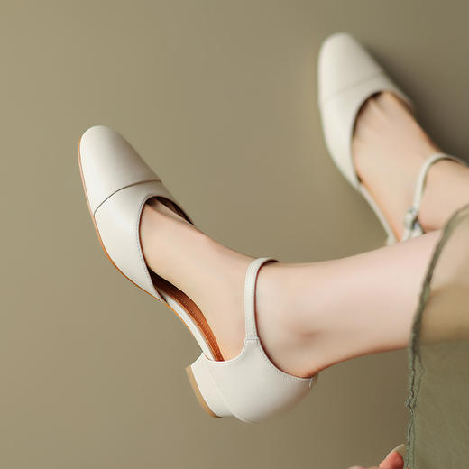 时尚小香风，舒适纯色真皮圆头中空凉鞋HB-Z134 商品图4