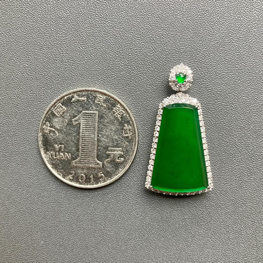 高冰种阳绿翡翠平安无事牌18k白金钻石镶嵌 商品图4