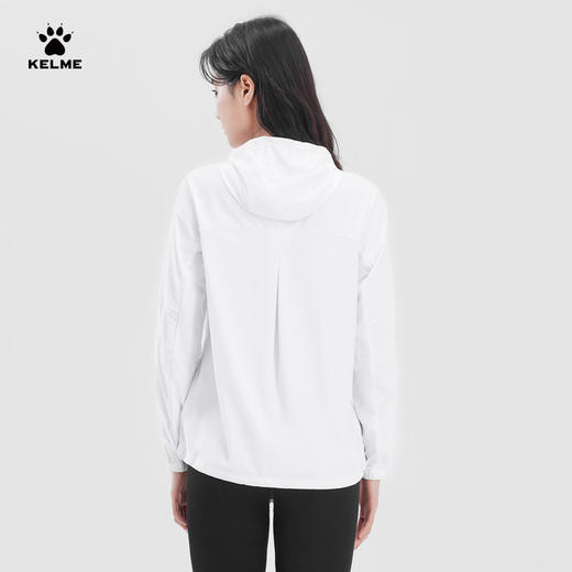 KELME卡尔美梭织皮肤衣女夏季碎瓷艺术巴塞罗那轻薄凉感冰爽撞色连帽外套 商品图2