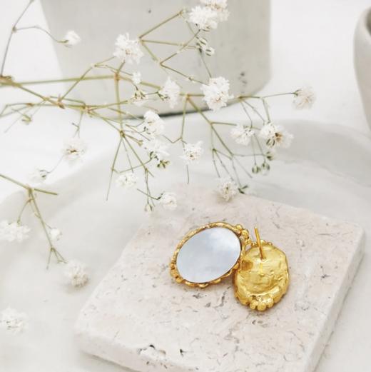 北京仓｜Elise Tsikis-Panagia-白贝母 耳环［法国设计师］ 商品图3
