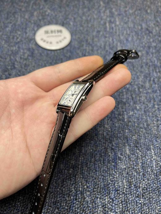 浪琴 LONGINES 黛绰维纳系列 女士石英腕表 商品图4