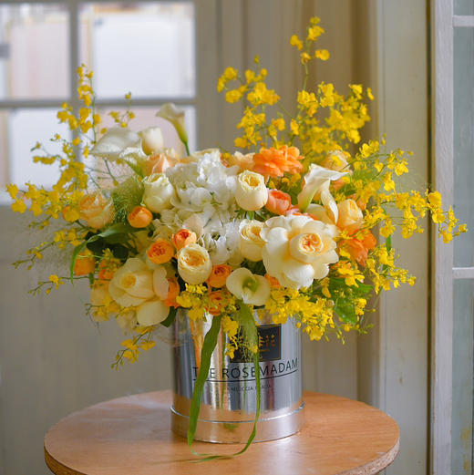 《晨希》进口马蹄莲跳舞兰奶油杯高级抱抱桶 商品图5