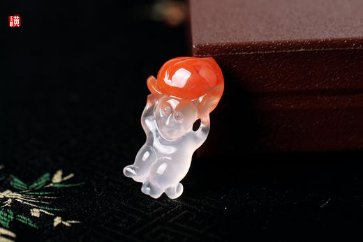 南红冰飘【灵猴献瑞】吊坠   配精美挂绳 商品图2