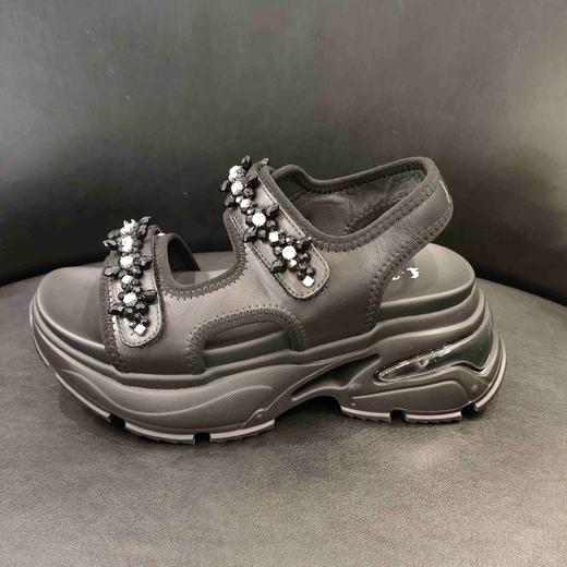 LFGJ 14507新款水钻串珠重工松糕厚底百搭休闲凉鞋 商品图7
