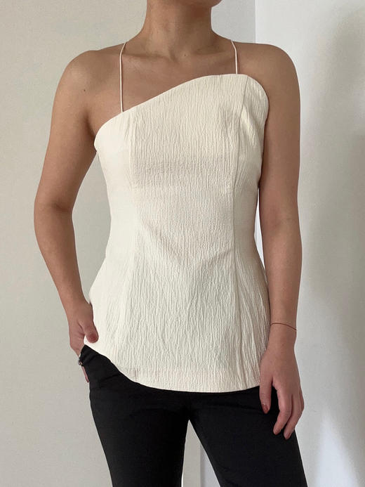 Viktoria Chan | SS23074 Stina bold strap top [吊带露背上衣 黑 / 米白 ] 商品图4