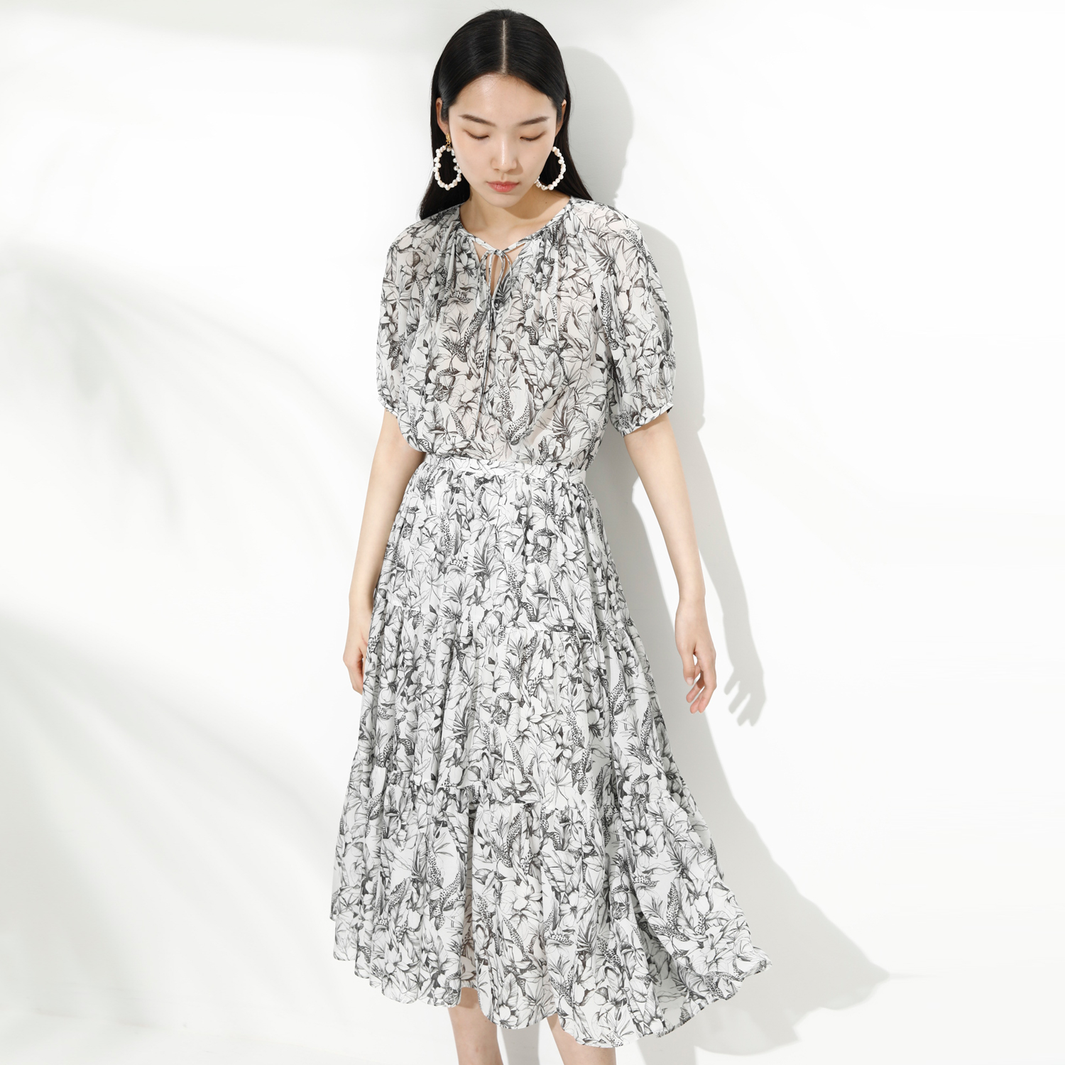 朵拉梵西上衣F26B1138