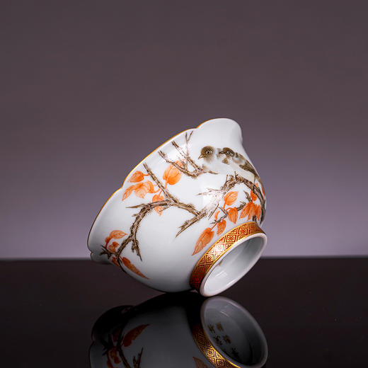 粉彩描金花鸟纹葵口杯 商品图3