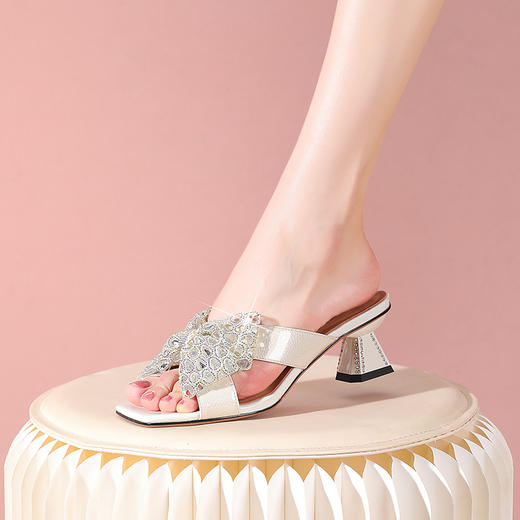 优雅百搭，蝴蝶结优雅磨砂中跟凉拖YSML-A089-215 商品图4