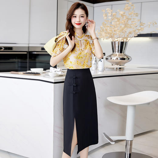 立领蝴蝶洋气减龄百搭显瘦复古盘扣半身裙套装HBLJRA629-6-1 商品图5