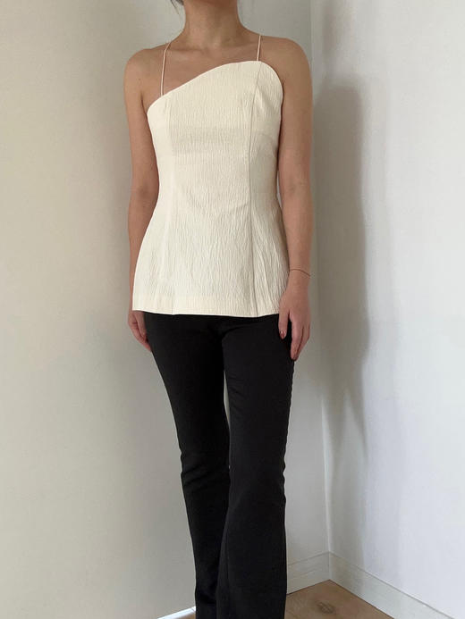 Viktoria Chan | SS23074 Stina bold strap top [吊带露背上衣 黑 / 米白 ] 商品图3