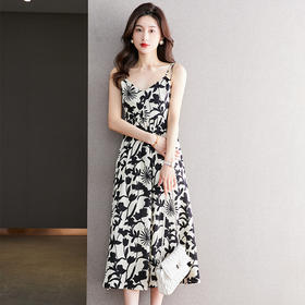 夏季新款，洋气V领吊带中长款雪纺连衣裙成熟风气质宽松裙子女CC-J3439