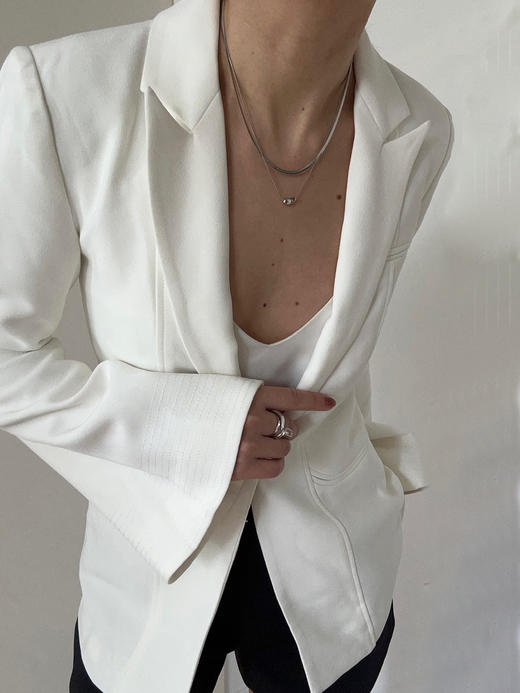 C/MEO | Long Gone Blazer [白色西装外套] 商品图0