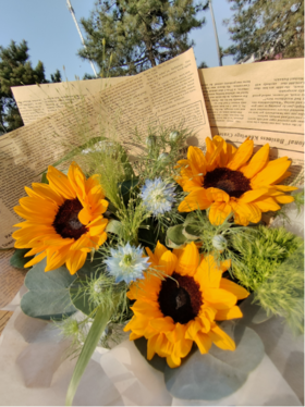 向日葵鲜花束（拼团）