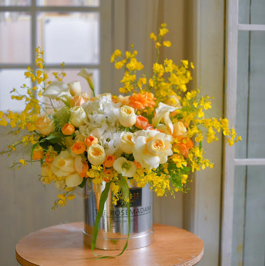 《晨希》进口马蹄莲跳舞兰奶油杯高级抱抱桶 商品图9