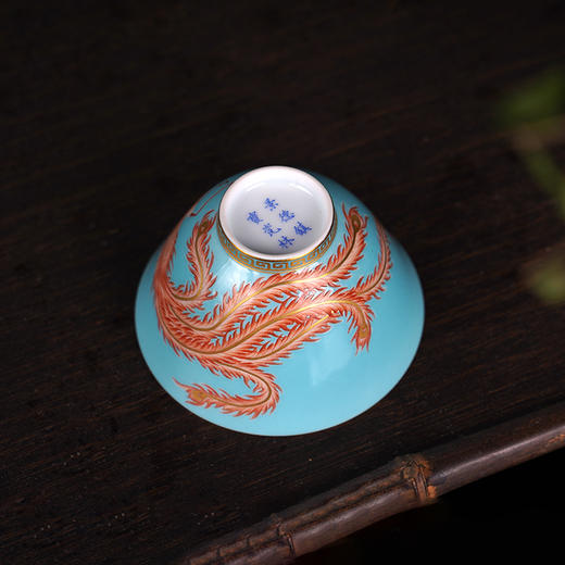 绿地粉彩矾红描金凤凰纹杯 商品图4