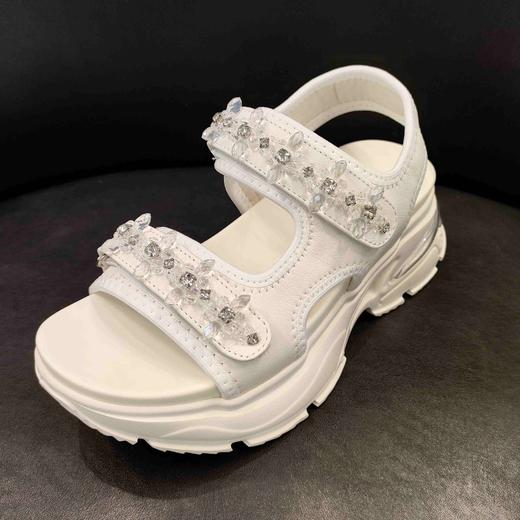 LFGJ 14507新款水钻串珠重工松糕厚底百搭休闲凉鞋 商品图0