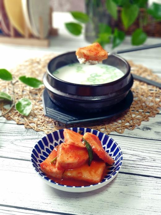 韩国料理 萝卜块泡菜1kg 밥찬 무섞박지1kg 商品图3