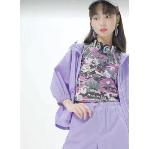 南二楼渔牌2023年夏带帽拼花边落肩上衣FGHAT010A精品女装 商品图2