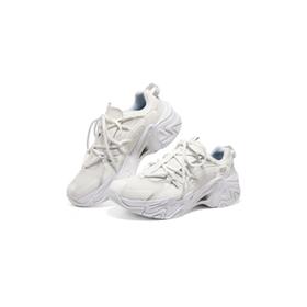 北3SKECHERS运动鞋