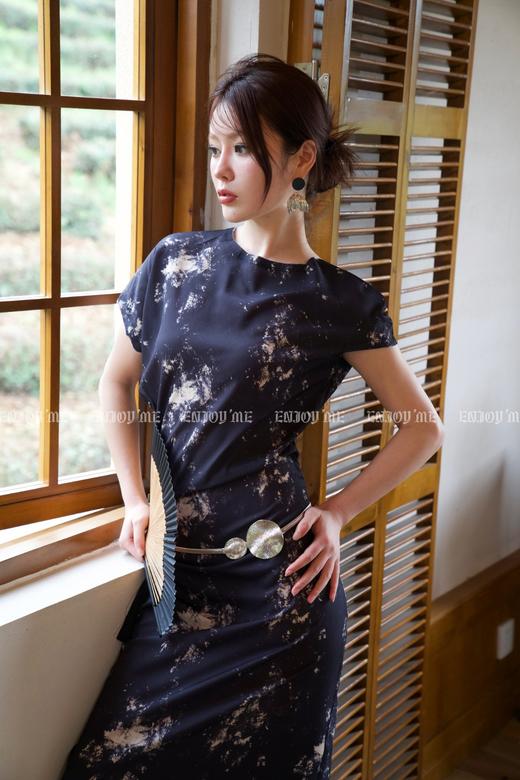 【门店同款】夏季墨染印花不规则连衣裙 150723861 商品图2