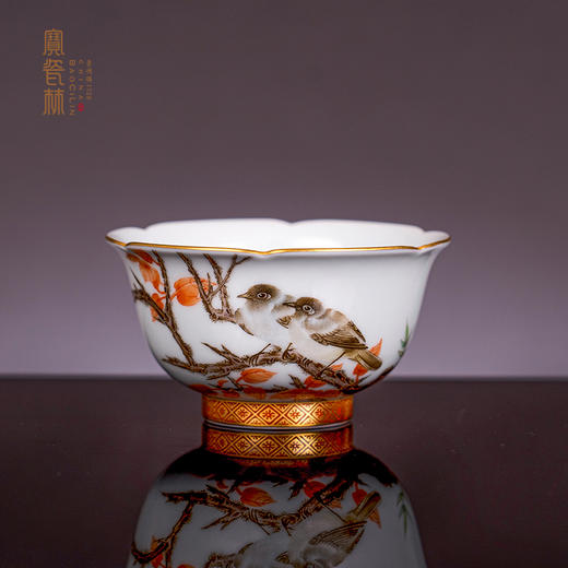 粉彩描金花鸟纹葵口杯 商品图0