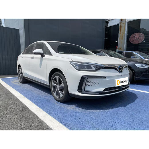 北汽 EU5 R550 智潮版【长租-北京】 商品图2