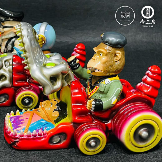 现货 壹工坊 鳄鱼红车 搪胶 商品图5